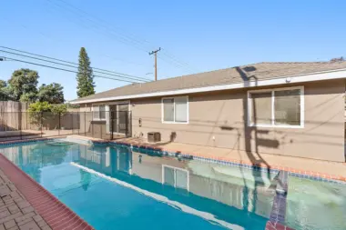 The facilities at Surf City Recovery in Huntington Beach, CA 3